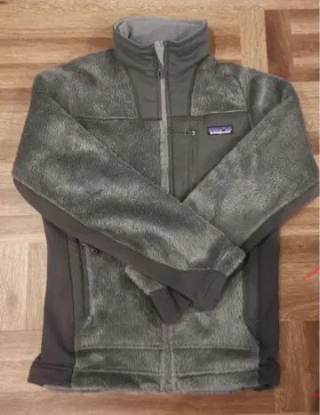 파타고니아 R3 하이 로프트 자켓