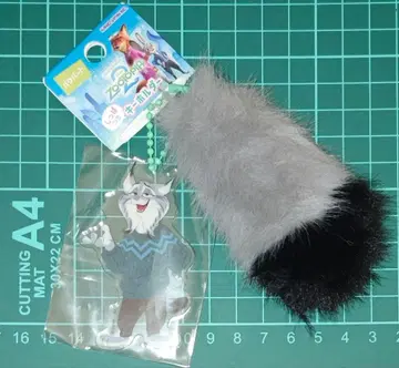 주토피아2 파우버트 아크릴 키링 약 15cm