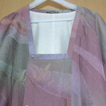 핑크 계열 그라데이션 미치유키 코트 스즈키노