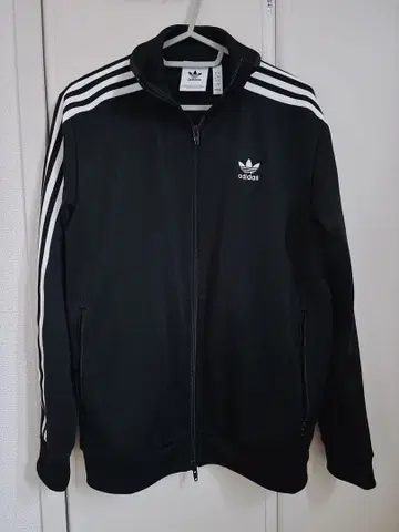 adidas 블랙 저지 M 사이즈