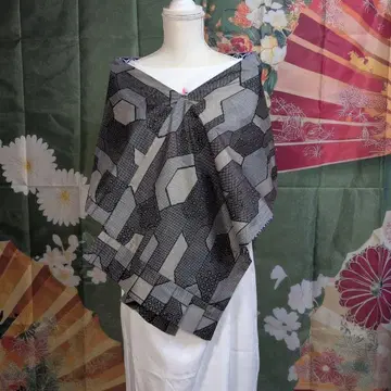 프릴 달린 오시마 명주 숄