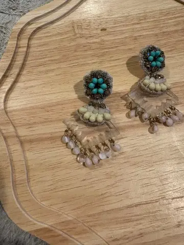joujou 터콰이즈 비즈 클리어 프린지 귀걸이