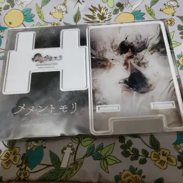 메멘토모리 첫 구매 혜택 일리아 아크릴 스탠드