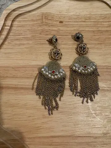 joujou 퍼 귀걸이