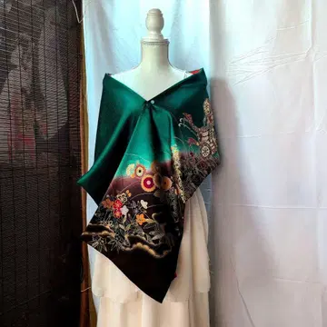 그린 컬러 꽃무늬 기모노 숄