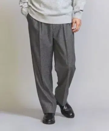 BEAUTY&YOUTH 라이트리 트위드 2 플리츠 팬츠