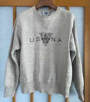 [ Pherrow's ] 페로우즈 앞V 맨투맨