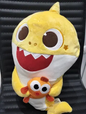 베이비 샤크 봉제 인형 옐로우 컬러 큰 사이즈 45cm