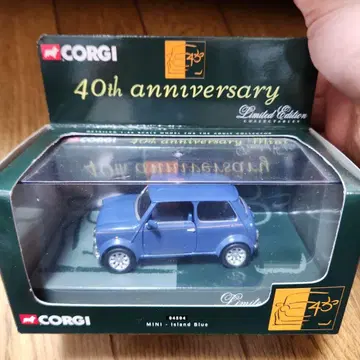 Corgi 40th Anniversary MINI - Island