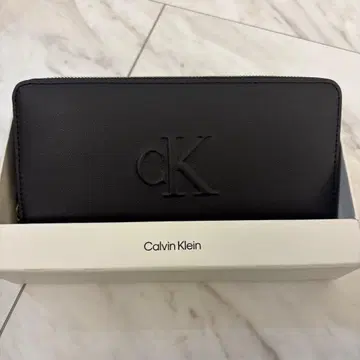 Calvin Klein 블랙 가죽 장지갑 지갑 CK 로고 블랙