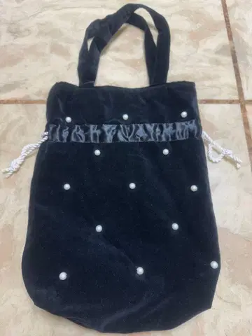 펄 리본 펠트 백