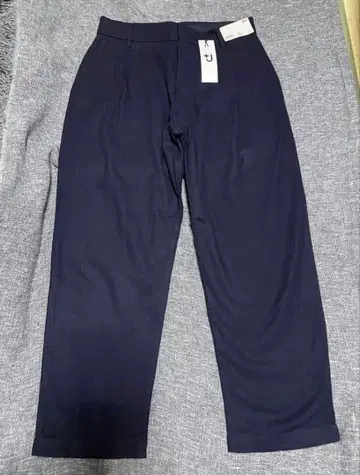 미사용 새상품 +J 울 블렌드 턱 팬츠 네이비 사이즈 82 유니클로