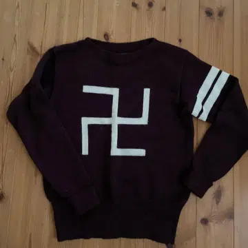 N.K. BROS 다크 퍼플 니트 스웨터