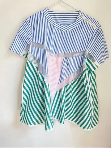 [7일까지 가격 인하] sacai 블라우스 상의 반팔 하자품