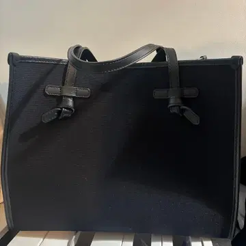 잔니 키아리 블랙 토트 마르첼라