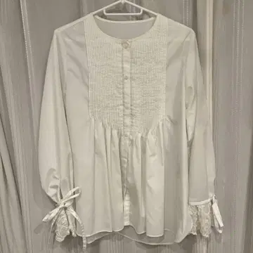 Gypsohila 블라우스