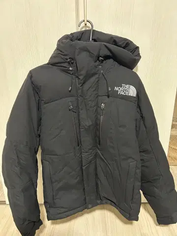 THE NORTH FACE 블랙 다운 자켓 S 사이즈 바르톨로