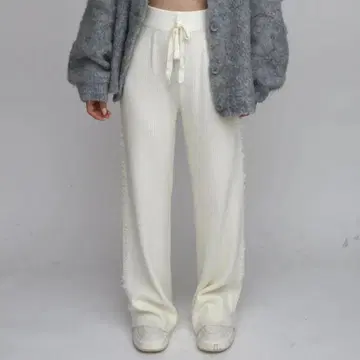 [judin(RiLi)] 프린지 니트 와이드 팬츠