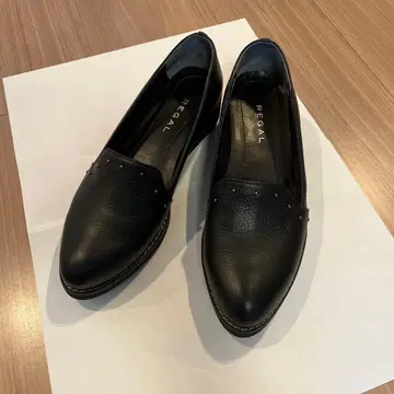 REGAL 블랙 슬립온 22.5cm