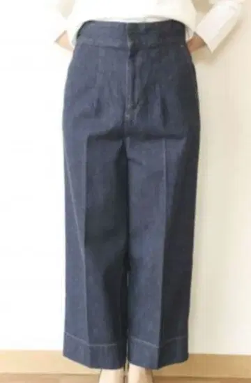 맥피 하이웨스트 데님 투모로우랜드 미사용 새상품 와이드 팬츠