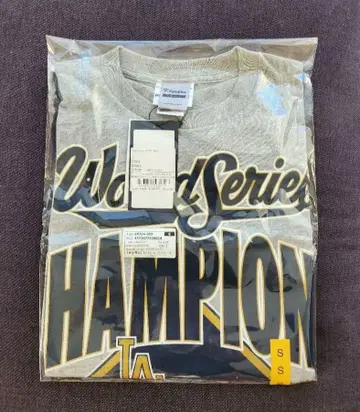 [ 미개봉 새상품 ] 월드 시리즈 2025 챔피온 T셔츠