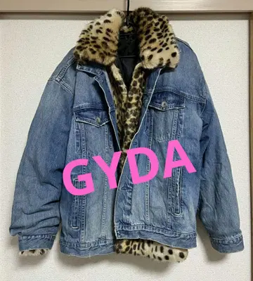 GYDA 레오파드 무늬 퍼 데님 자켓