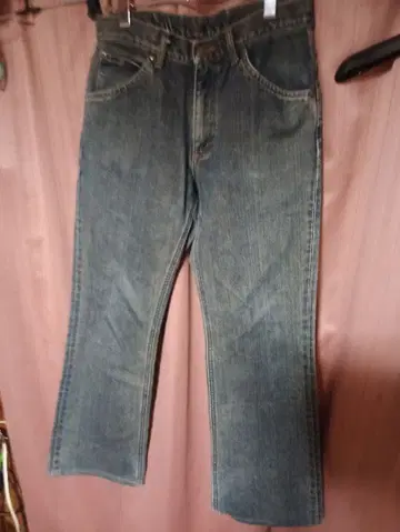 다크 블루 옅은 부츠컷 스트레이트 데님