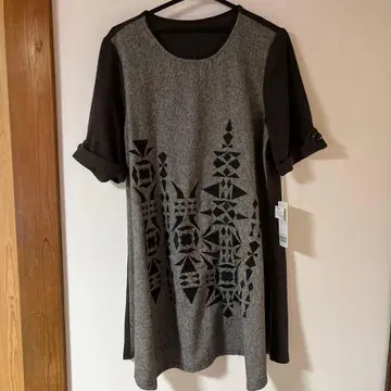 기하학 패턴 반팔 튜닉 그레이/블랙