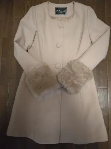 CECIL McBEE 퍼 포함 베이지 코트 M