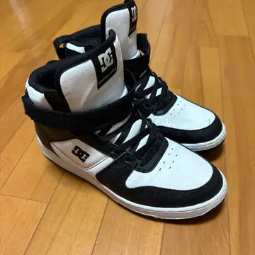 DC 신발 하이컷 스니커즈 27cm