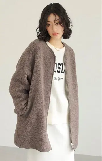 LEPSIM 라이트 보아 파이핑 코트 모카