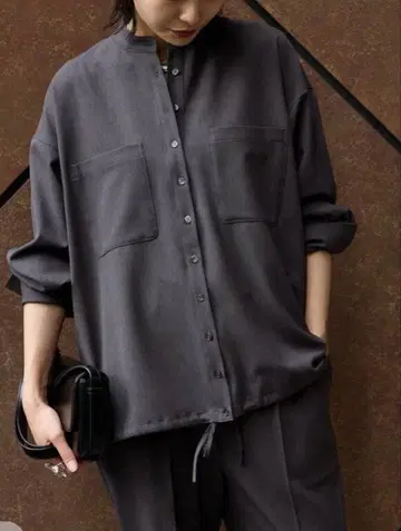 JOURNAL STANDARD 울리시 트윌 턱 볼륨 셔츠