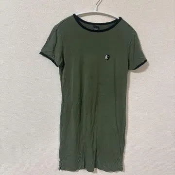 레어 EMPYRE [ XS ] 반팔 티셔츠 원피스 올리브