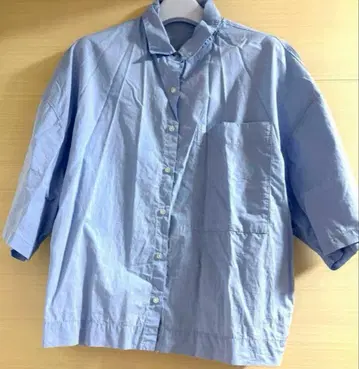 새상품급 niko and - 블루 반팔 셔츠 F