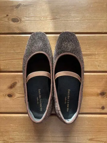 브라운 글리터 발레 슈즈