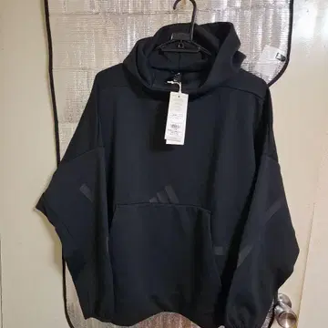 택 포함 새상품 adidas 블랙 후드티 J211