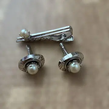 펄 장식 넥타이핀 커프스 세트
