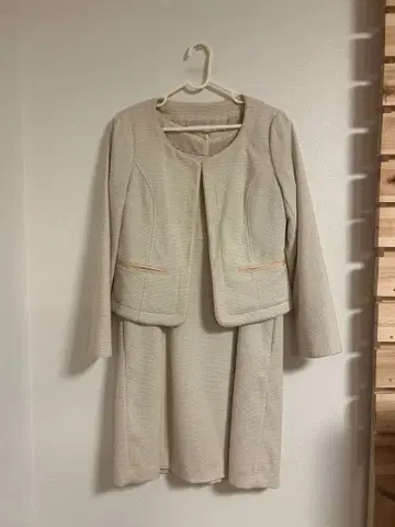 PROPORTION 베이지 자켓 원피스 세트