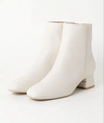 아르테미스 바이 다이애나 청키힐 숏부츠 25