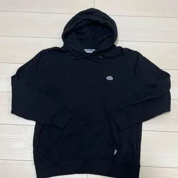 DISCUS ATHLETIC 블랙 후드 부착 후드티 L 사이즈