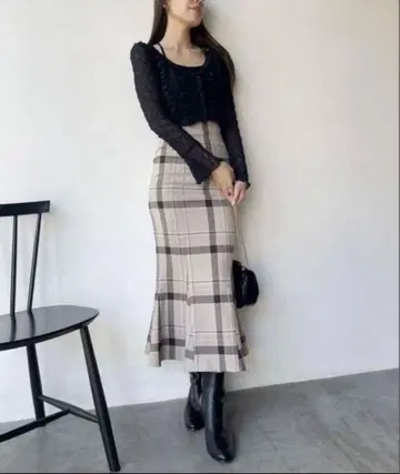 새상품급 snidel 하이웨스트 머메이드 스커트 체크 24AW