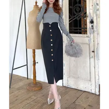 ROYAL PARTY 멀티 버튼 타이트 스커트