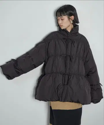 THE YOn 리본 악센트 볼륨 퍼프 자켓