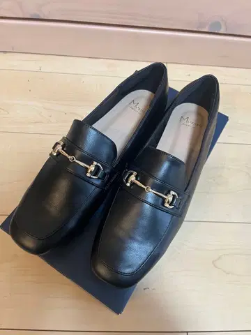 [ 새상품 ] 스퀘어토 비트 로퍼