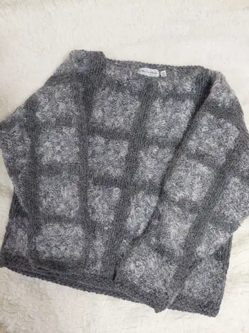 Cotes Du Rhone 그레이 체크 무늬 스웨터