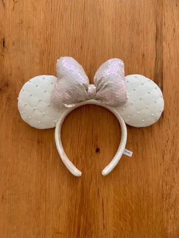 화이트 퀼팅 머리띠