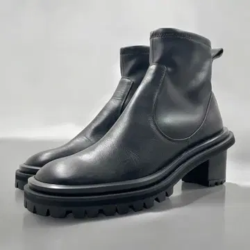 [ 새상품급 ] 피피시크 사이드 고어 부츠 36.5 블랙 청키힐