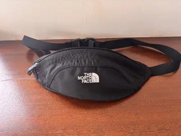 THE NORTH FACE 바디백 블랙