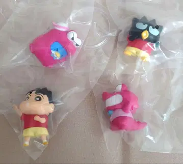 짱구는 못말려 x 산리오 캐릭터즈 피규어 컬렉션 가챠가챠