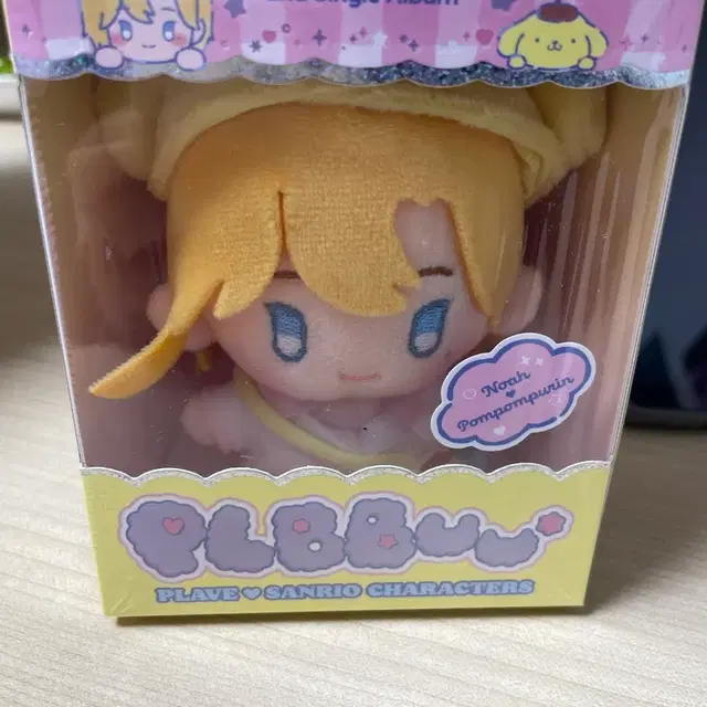 플레이브 노아 뿌우 인형 앨범